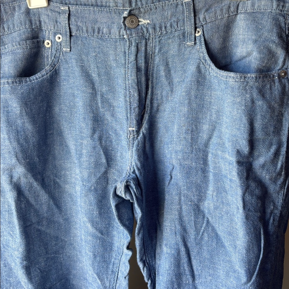 Levi’s Light Wash Chambray Linen Blend Pants - Picture 5 of 7